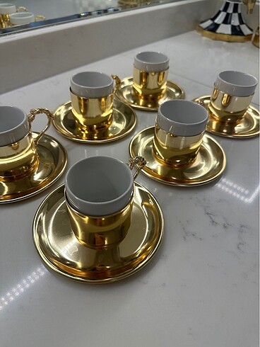Kahve fincanı gold