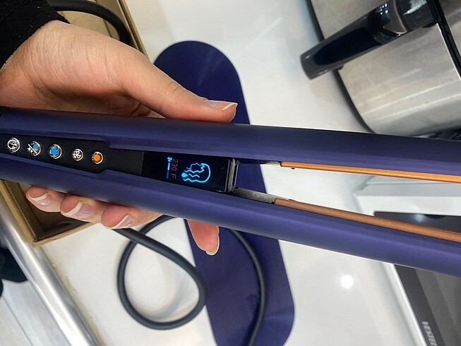 Dyson Dyson airstrait