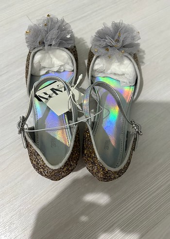 Kız Çocuk Altın Simli Babet Ayakkabı - Görsel 2