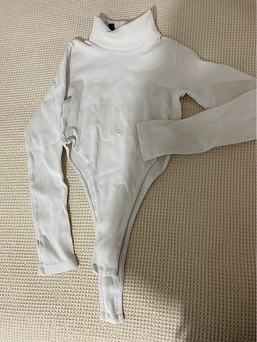 Bershka Dar uzun kollu crop