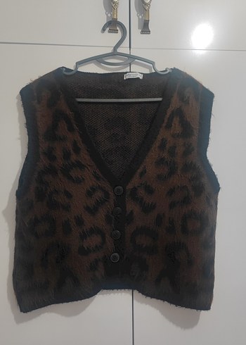 Kahverengi Leopar Desenli Kürklü Kadın Süveter