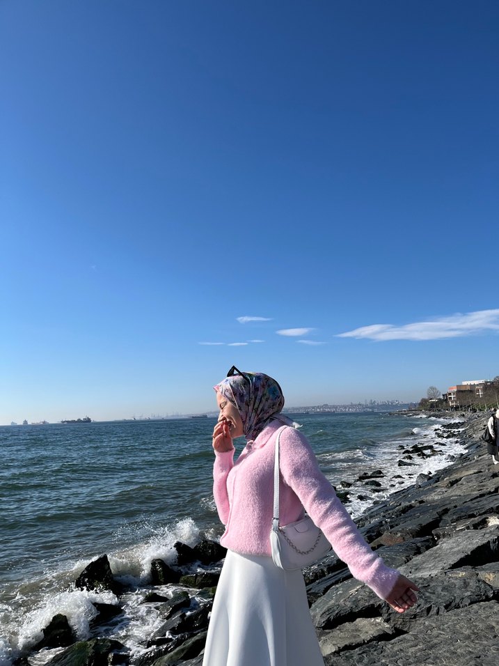 Pembe hırka - Görsel 3