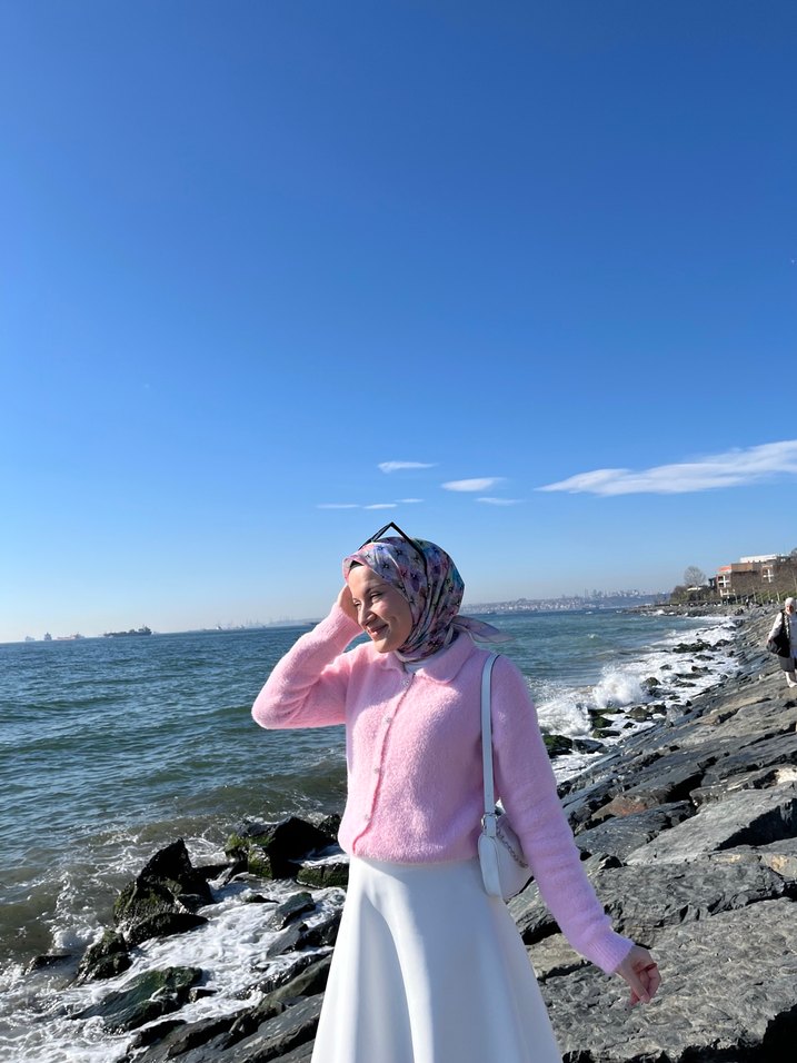 Pembe hırka - Görsel 2