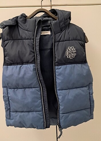 8 Yaş Beden lacivert Renk H&M erkek çocuk şişme yelek