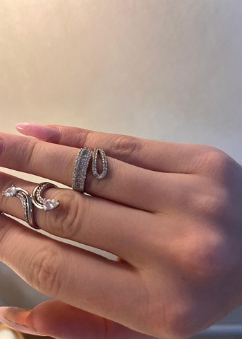 Gri Yılan Desenli Yüzük - Görsel 2