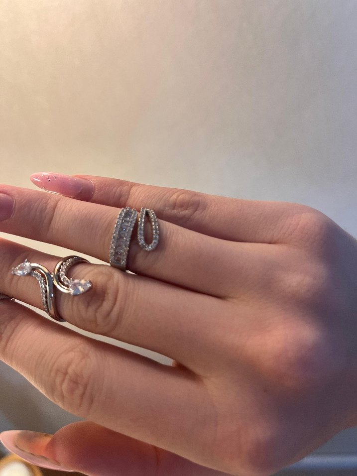 Gri Yılan Desenli Yüzük - Görsel 2