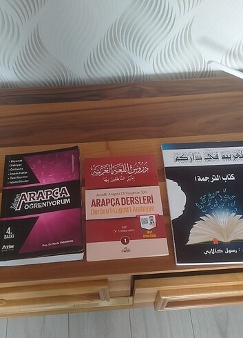 Arapça eğitim seti.