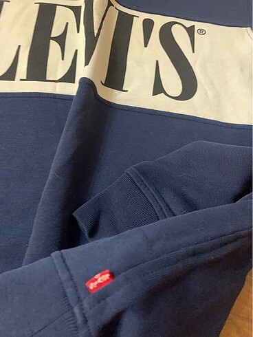 m Beden LEVI?S Sweatshirt M