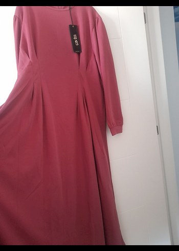 Tesettür Elbise - Görsel 4