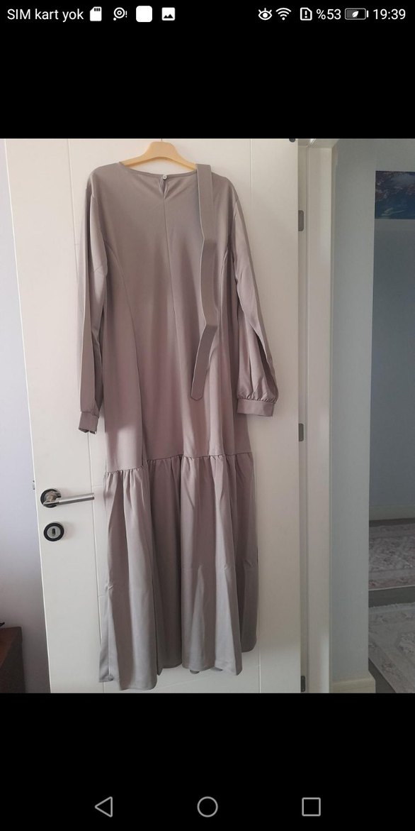 Uzun Bol Kesim Kemerli Elbise - Görsel 5