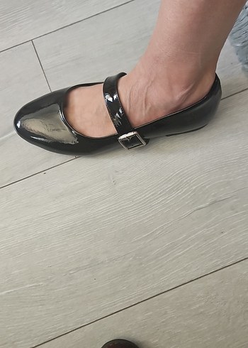 Hobby Life Tokalı Siyah Rugan Stiletto Kadın Babet