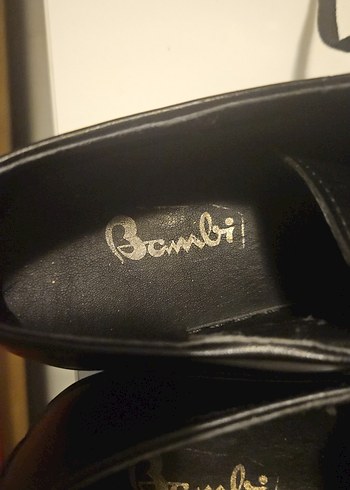 Tokalı Siyah ayakkabı - Görsel 2