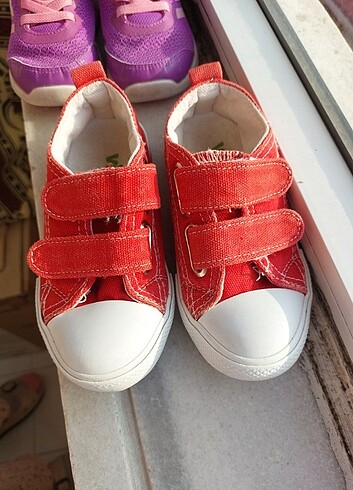 22 Beden kırmızı Renk Bebek ayakkabi