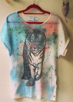 Beyaz Leoparlı Tshirt