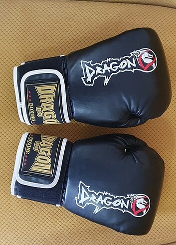 Dragon boks eldiveni 12 oz 