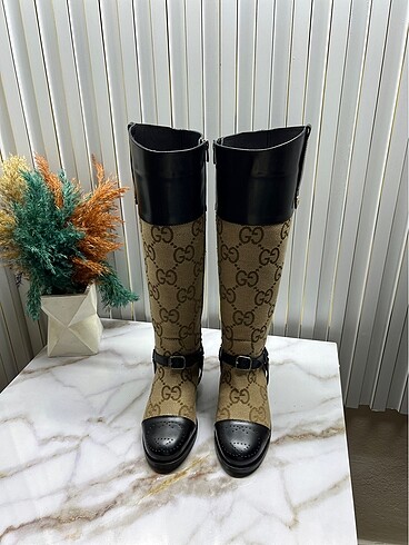 42 Beden siyah Renk Gucci hakiki deri çizme