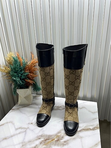 38 Beden Gucci çizme