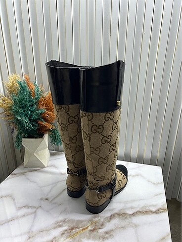 38 Beden siyah Renk Gucci çizme
