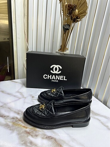 Chanel hakiki deri loafer