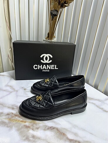 Chanel hakiki deri loafer