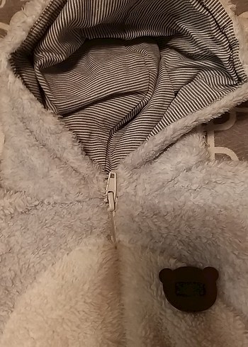 Gri Bebek Tulumu, Kürk Detaylı, Nakışlı - Görsel 3