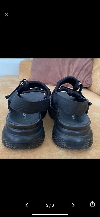 Aeropostale Spor sandalet 38 no yurt dışı