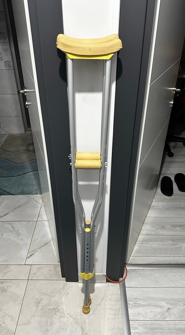 Gri Alüminyum Koltuk Değneği - Görsel 2