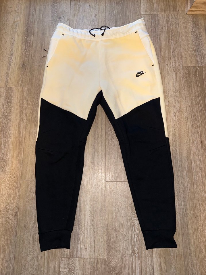 Nike Siyah Beyaz Tech fleece eşofman - Görsel 3