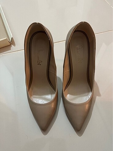Stiletto