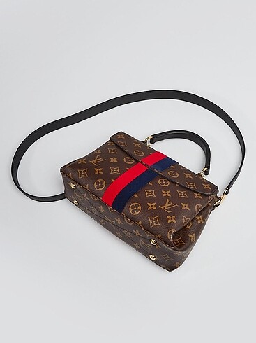 Louis Vuitton Louis Vuitton Monogram Canvas Georges BB