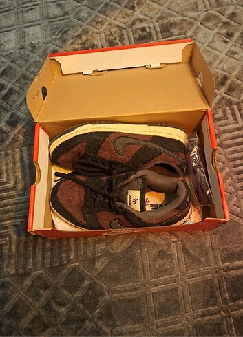 Nike w nike dunk low SE CC orijinal