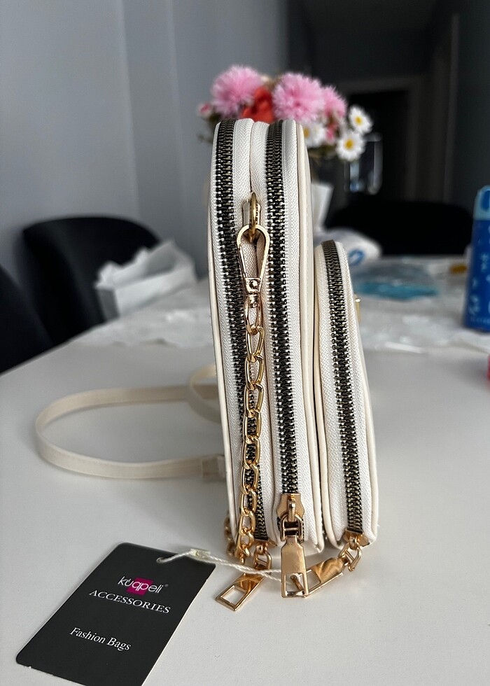 Çanta telefon ve cüzdan kullanımı için pratik - Görsel 2