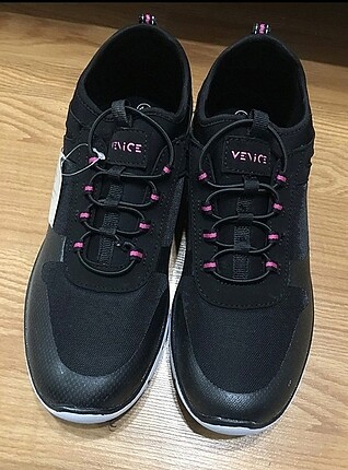 Deichmann