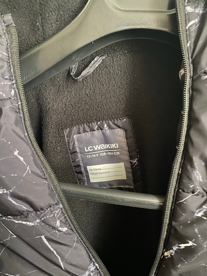 Siyah Desenli Erkek Çocuk Mont - Görsel 3