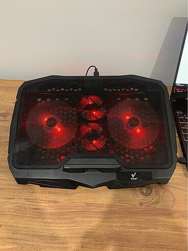 Versatile Vrc-17 Notebook Soğutucu Ledli ışıklı fan