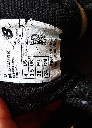 36 Beden çeşitli Renk New Balance orijinal yeni gibi kaliteli