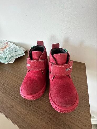 21 Beden pembe Renk Benetton bot