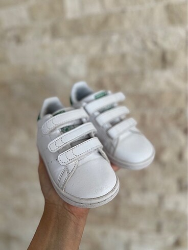24 Beden Adisas stan smith