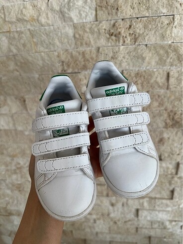 Adisas stan smith