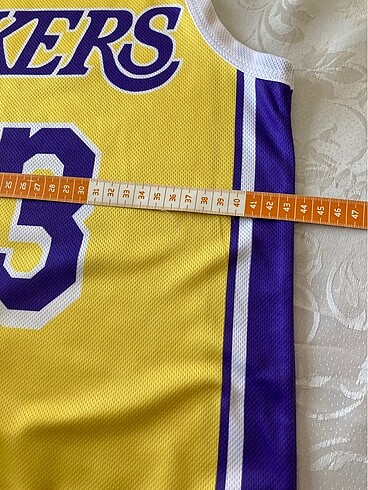 9 Yaş Beden ÇOCUK BASKETBOL FORMASI LEBRON JAMES