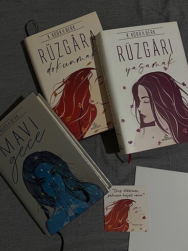 MAVİ GECE VE RÜZGARI YAŞAMAK SERİSİ