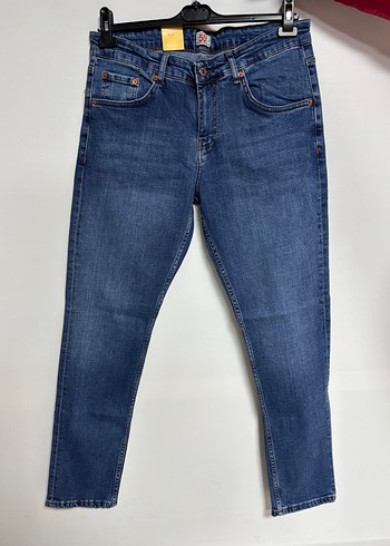 Levis 501 Regular Fit Denim Jean