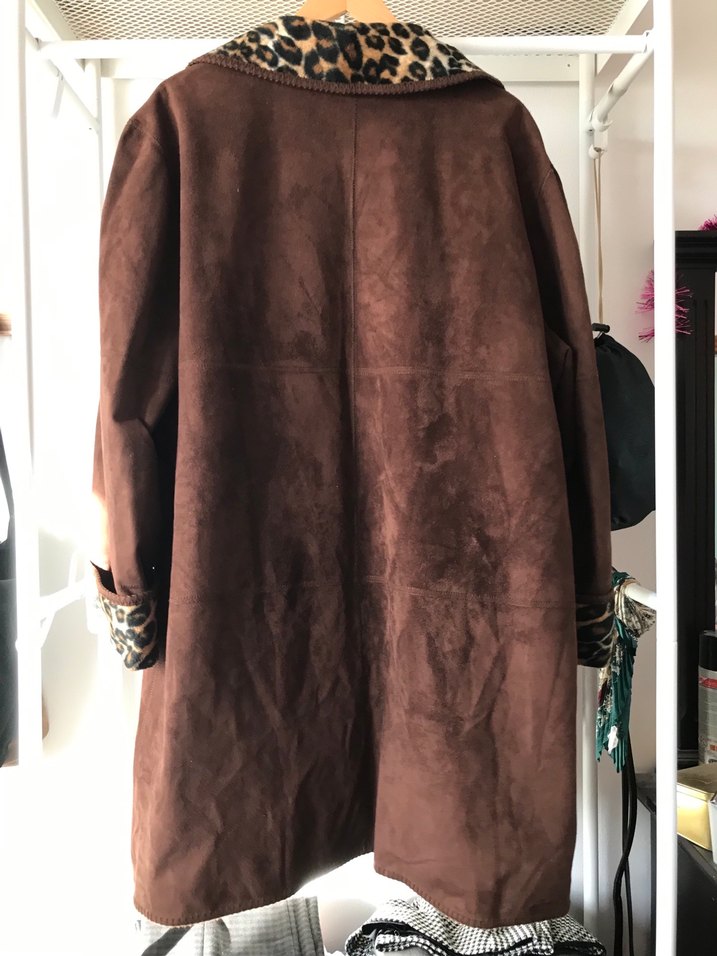 Kahverengi Süet Leopar Desenli Uzun Kadın Kaban - Görsel 2