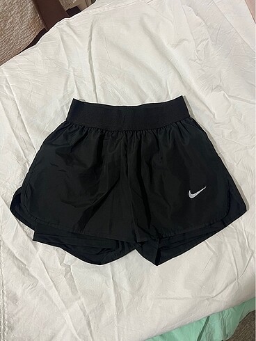 Nike Sporcu şort