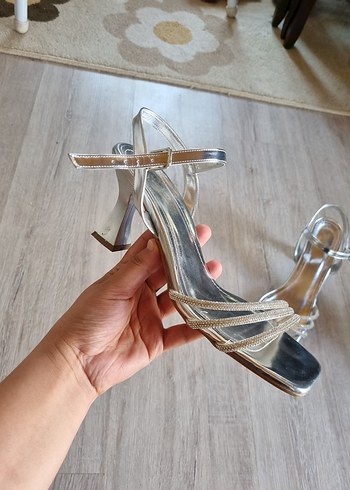 38 Beden gri Renk topuklu kadın ayakkabı