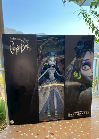 Corpse Bride Skullector Bebek