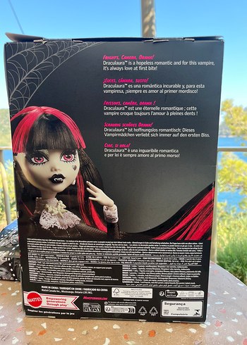 Beden Monster High Reel Drama Draculara
