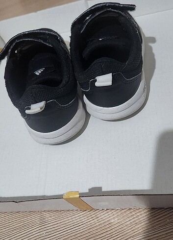 Adidas Adidas çocuk ayakkabı 