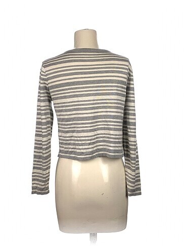 m Beden PreLoved Hırka %70 İndirimli.