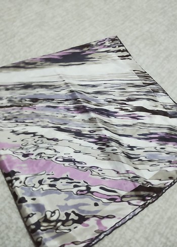 Kadın Mor Gri Desenli Modern Eşarp - Görsel 2